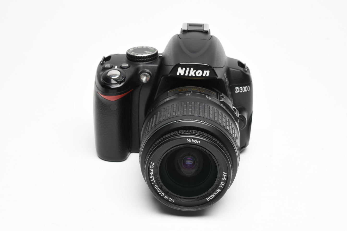 Nikon D3000 DSLR w/Nikkor AFS 18-55mm f3.5-5.6G VR Lens, Batt, Charger, Only 7807 Acts!