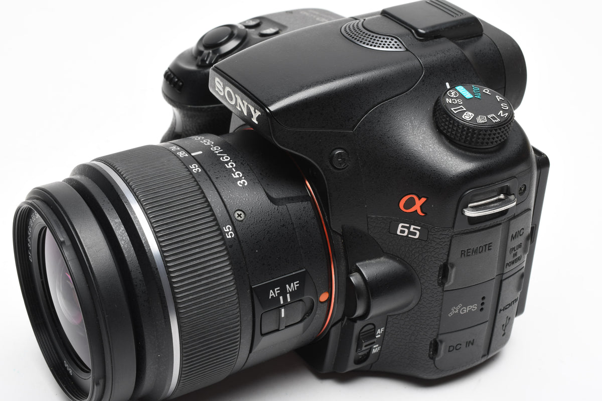 Sony A65 SLT-A65V DSLR Body w/18-55mm zoom, batt, charger, strap, only 6633 acts!