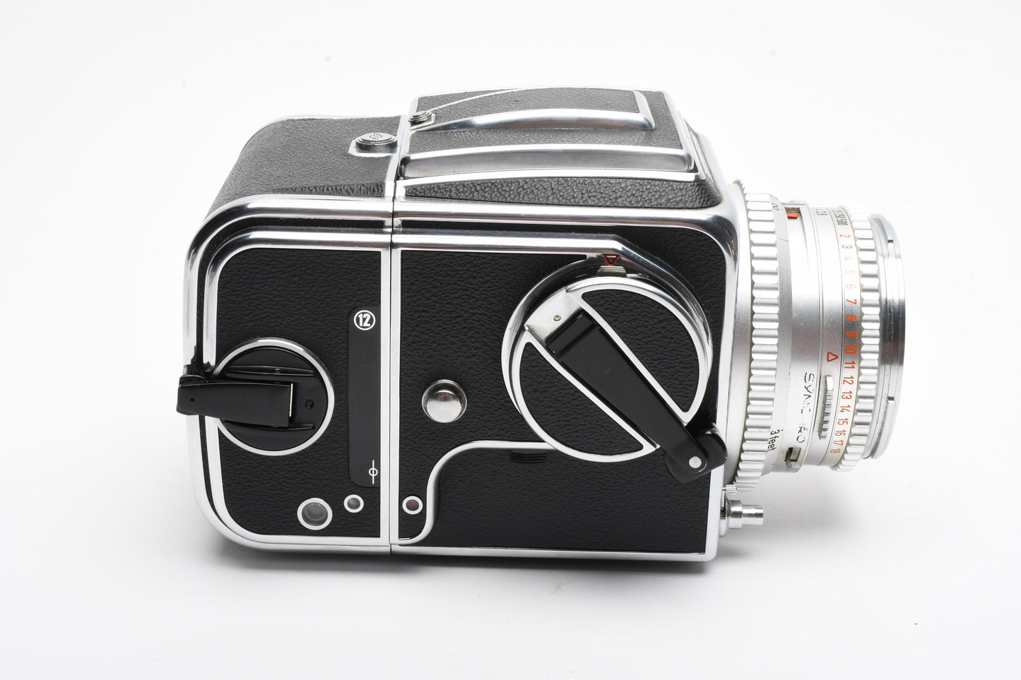 Hasselblad 500C (CM) w/80mm f2.8, WLF, A12 Back, Very clean, tested, accurate!!