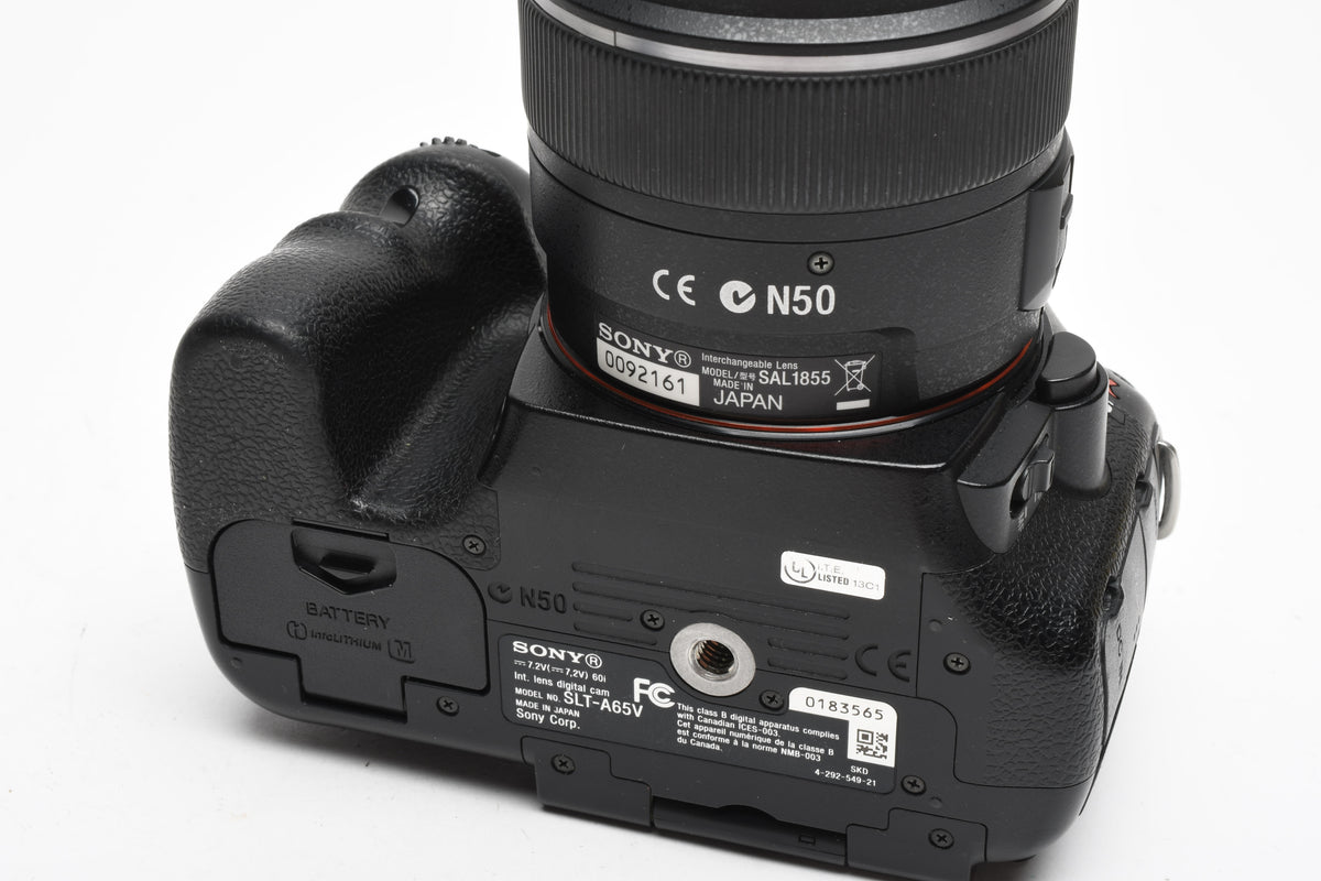 Sony A65 SLT-A65V DSLR Body w/18-55mm zoom, batt, charger, strap, only 6633 acts!