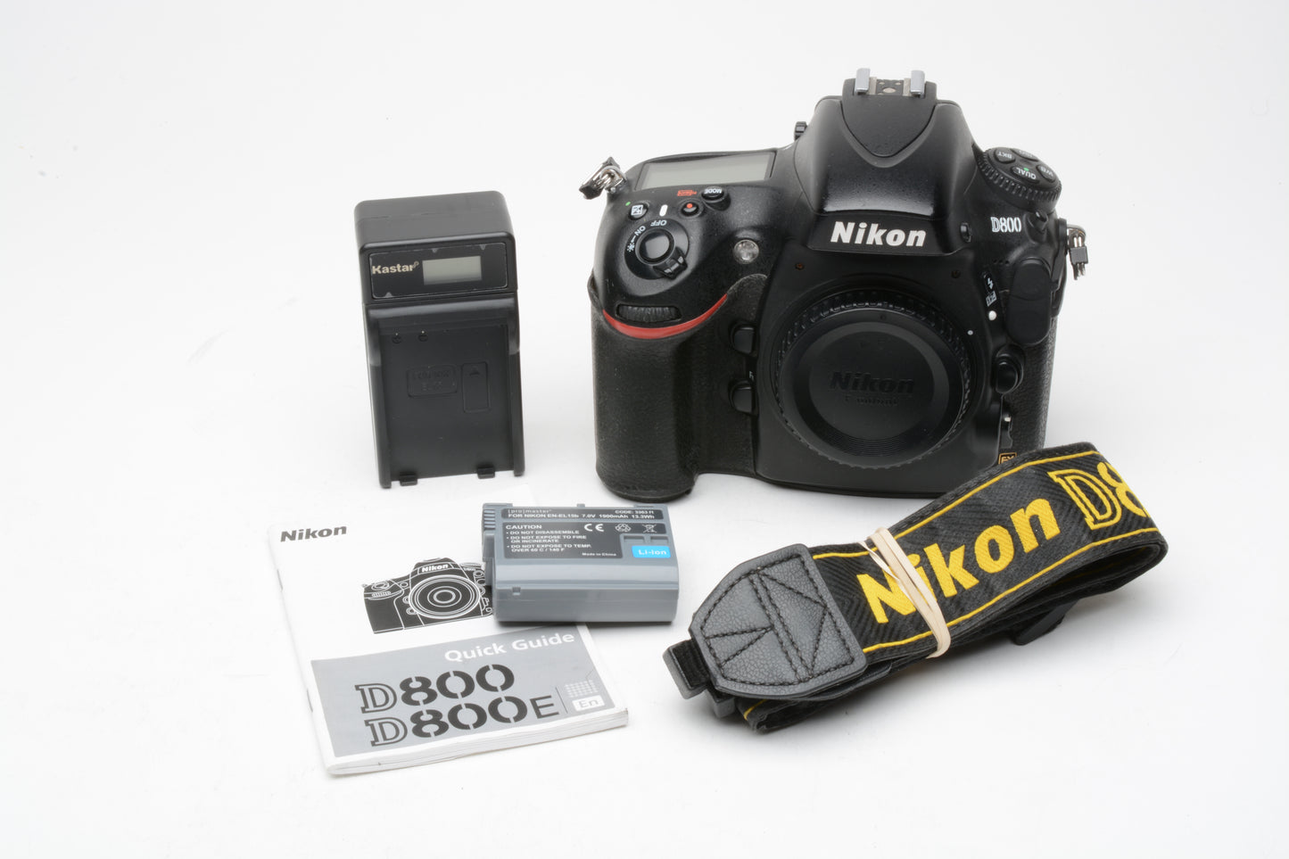 Nikon D800 DSLR body, USA version, batt+charger+strap 130K Acts