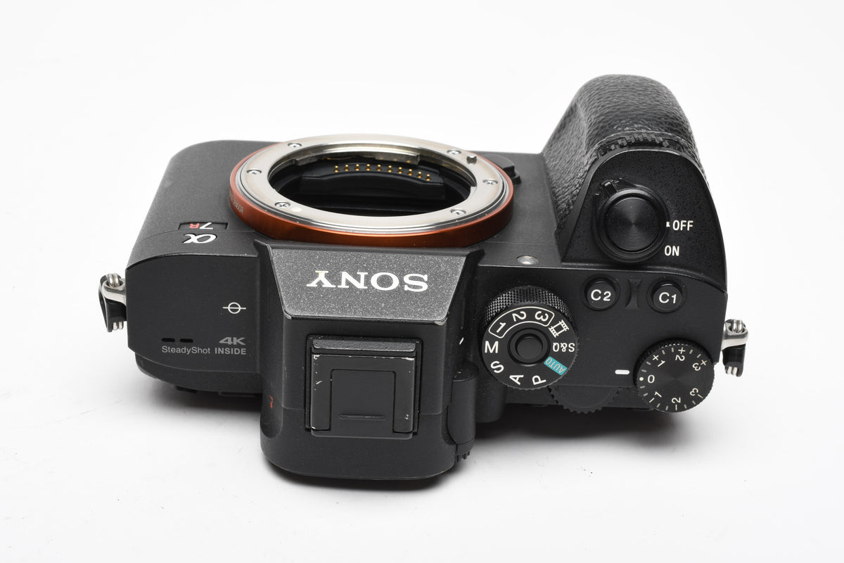 Sony A7R III Mirrorless Body, Only 3k Acts!, w/Strap, batt+charger