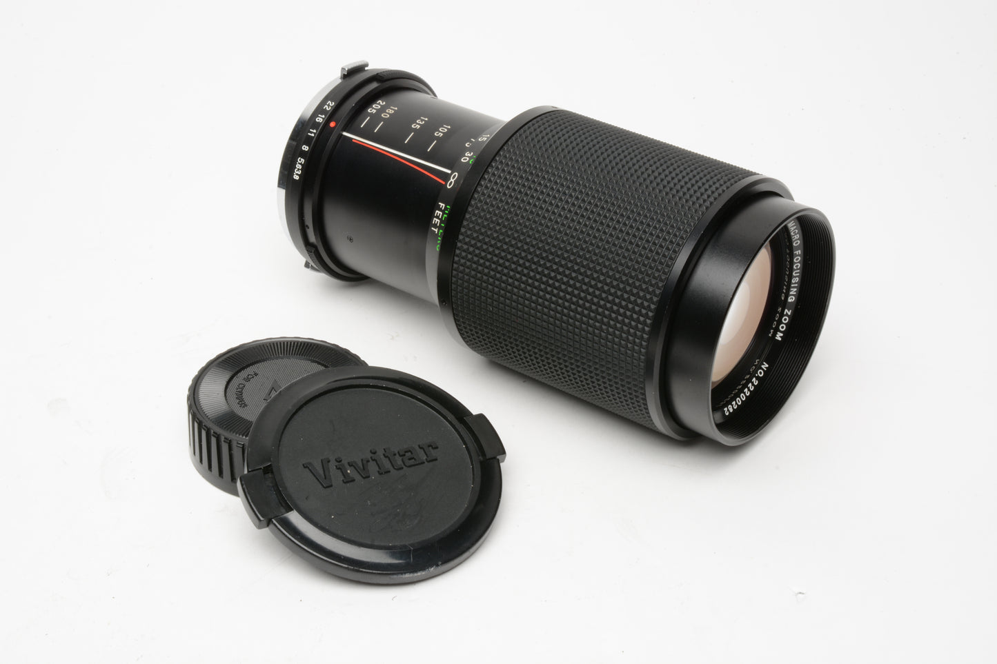Vivitar 75-205mm f3.8 MC Macro zoom Olympus OM Mount, Caps, Good
