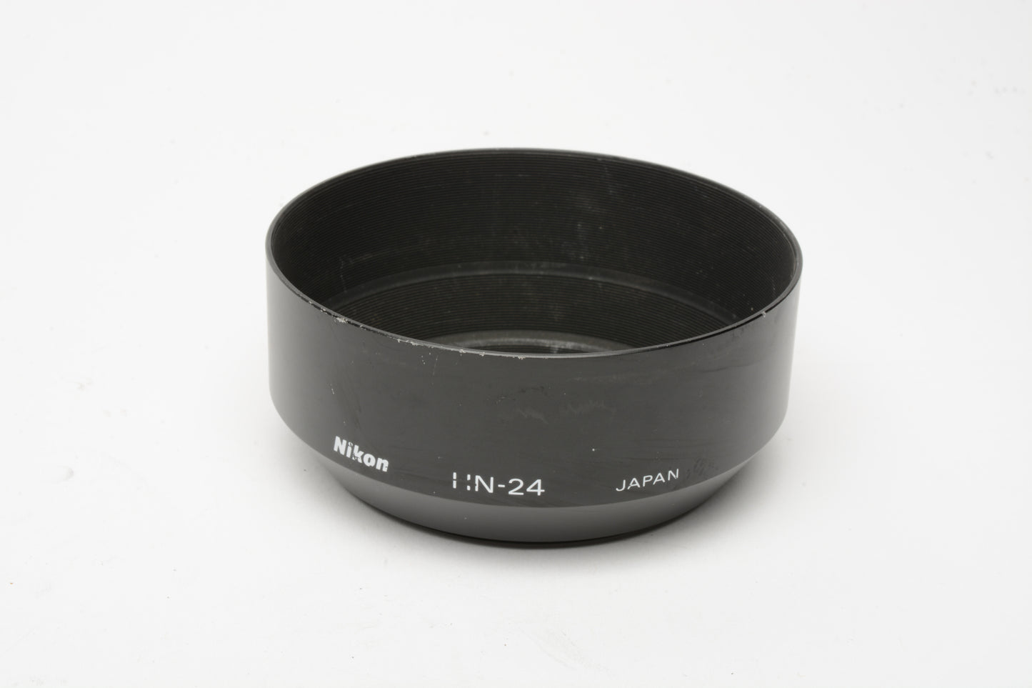 Nikon HN-24 Camera Lens Hood 62mm, Nice, metal hood, Genuine