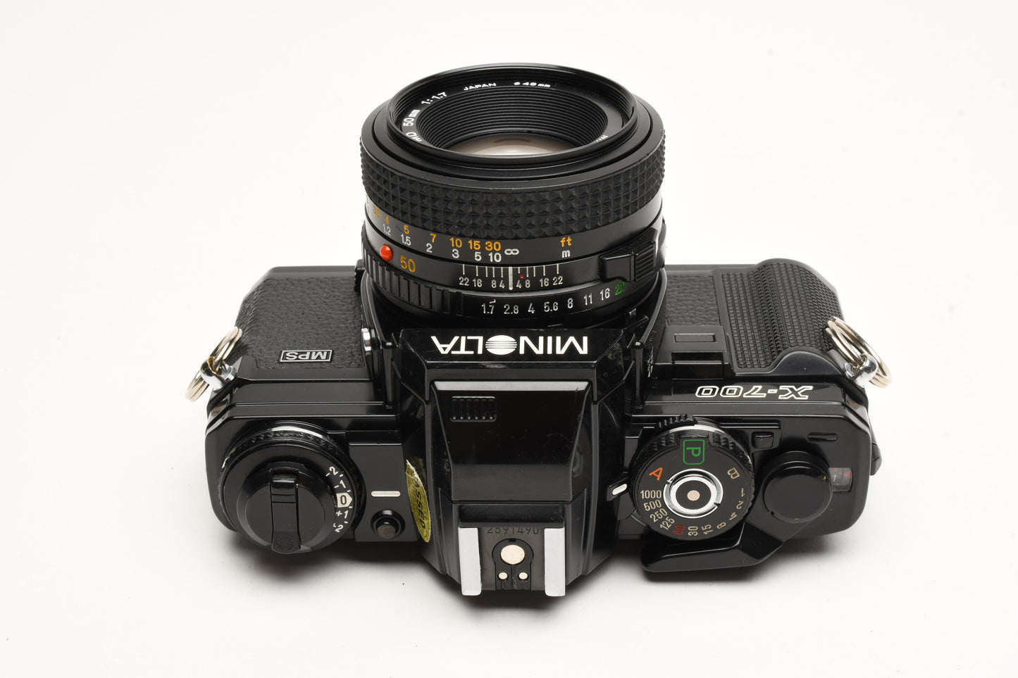 Minolta X700 35mm SLR w/50mm f1.7 lens, strap, cap, Sky, new seals, Great