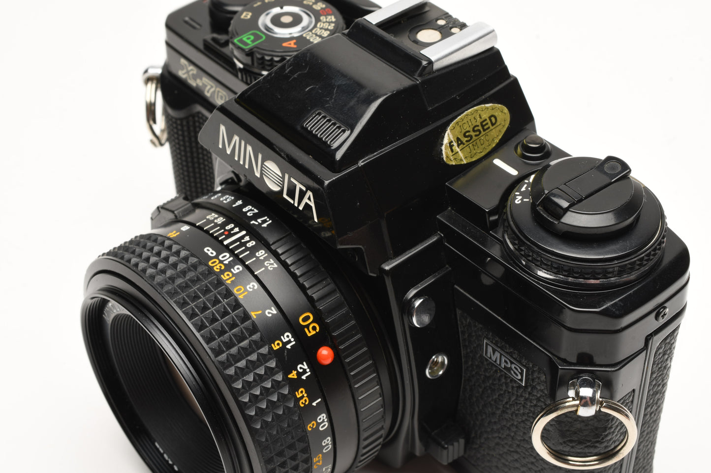 Minolta X700 35mm SLR w/50mm f1.7 lens, strap, cap, Sky, new seals, Great