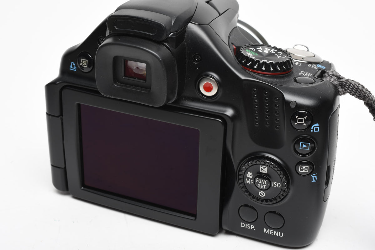 Canon PowerShot SX30 IS 14.1MP Digital Point&Shoot w/35x Zoom, Batt+Charger, Great!
