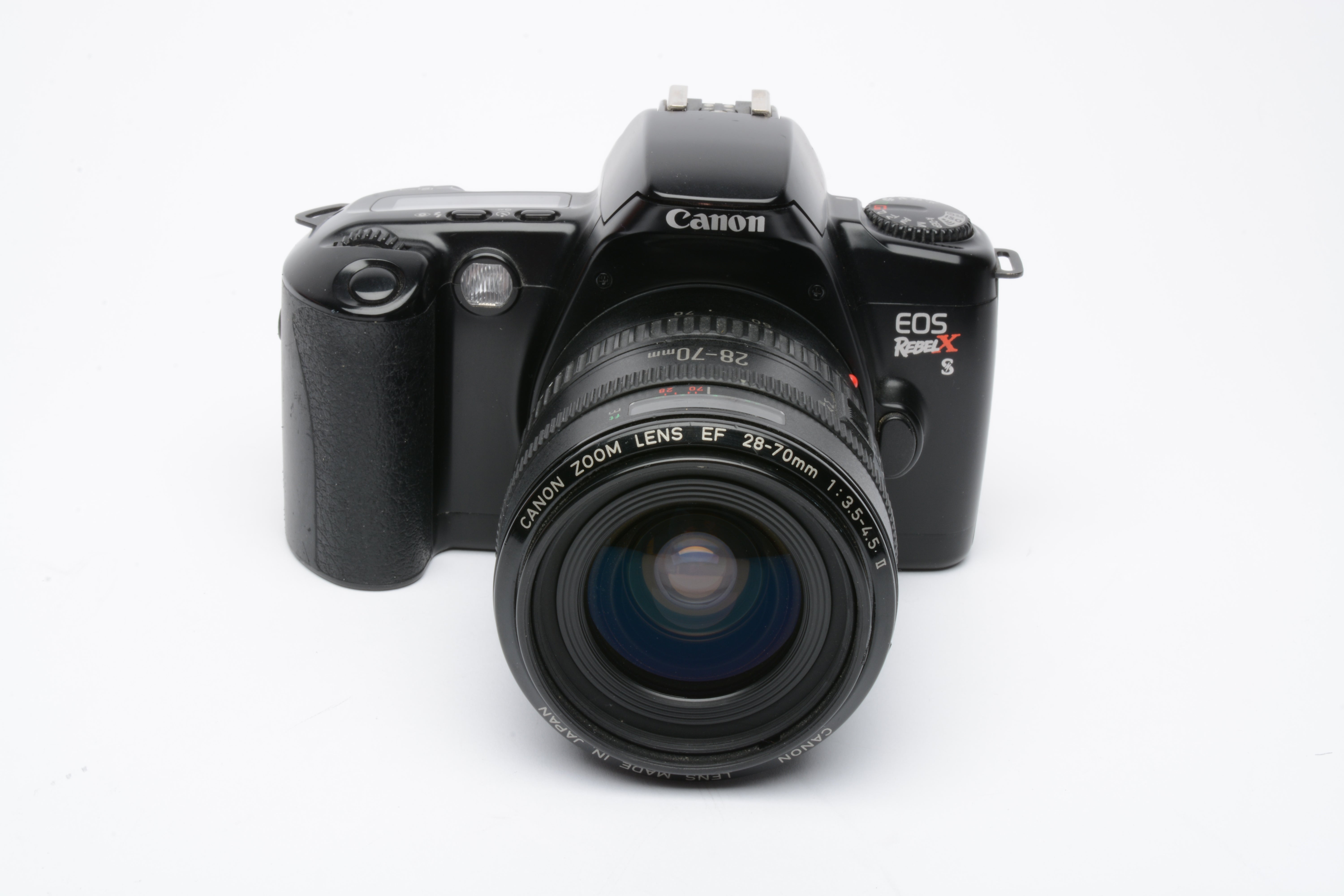 Canon EOS Rebel XS 35mm SLR, w/EF 28-70mm F3.5-4.5 II zoom, strap