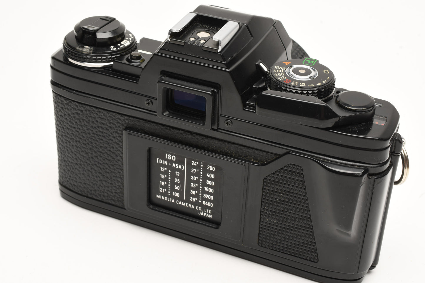 Minolta X700 35mm SLR w/50mm f1.7 lens, strap, cap, Sky, new seals, Great