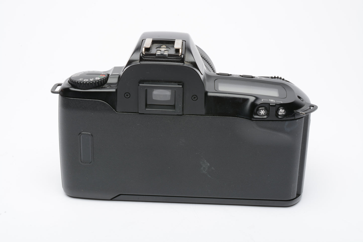 Canon EOS Rebel XS 35mm SLR, w/EF 28-70mm F3.5-4.5 II zoom, strap, cap, +UV