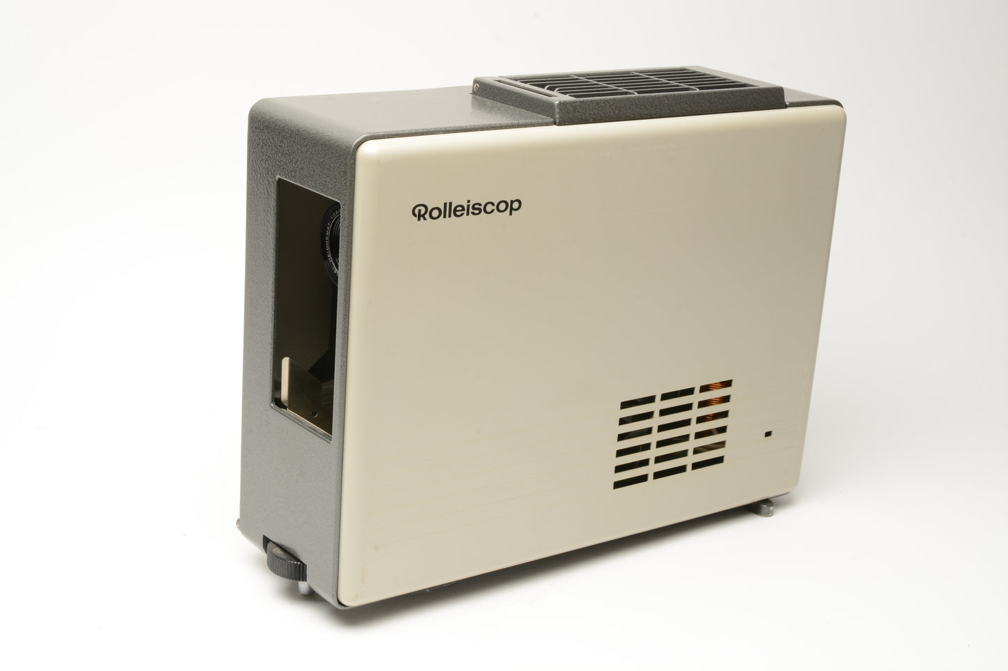 Rollei Rolleiscop 35mm Slide projector w/18X Trays, Very clean, sharp, tested, Great!