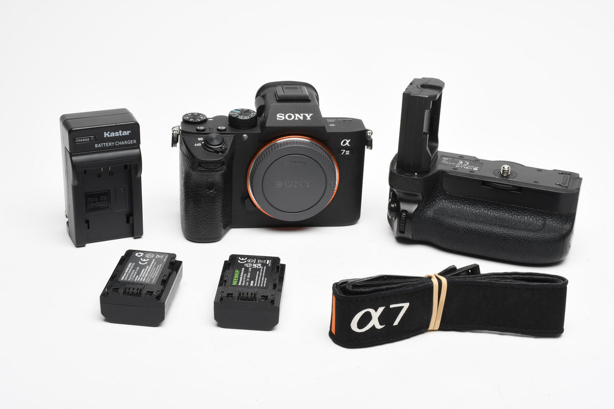 Sony A7 III Mirrorless Body, 34K Acts, w/Battery Grip, 2X batts, Great!