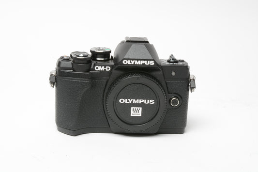 Olympus OM-D E-M10 III Black body Only 1760 Acts, 2X batts+charger+strap, Clean!