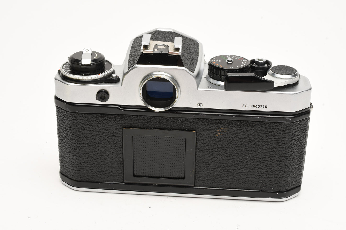 Nikon FE 35mm SLR w/50mm f/2, Strap, New Seals! Great! Very clean