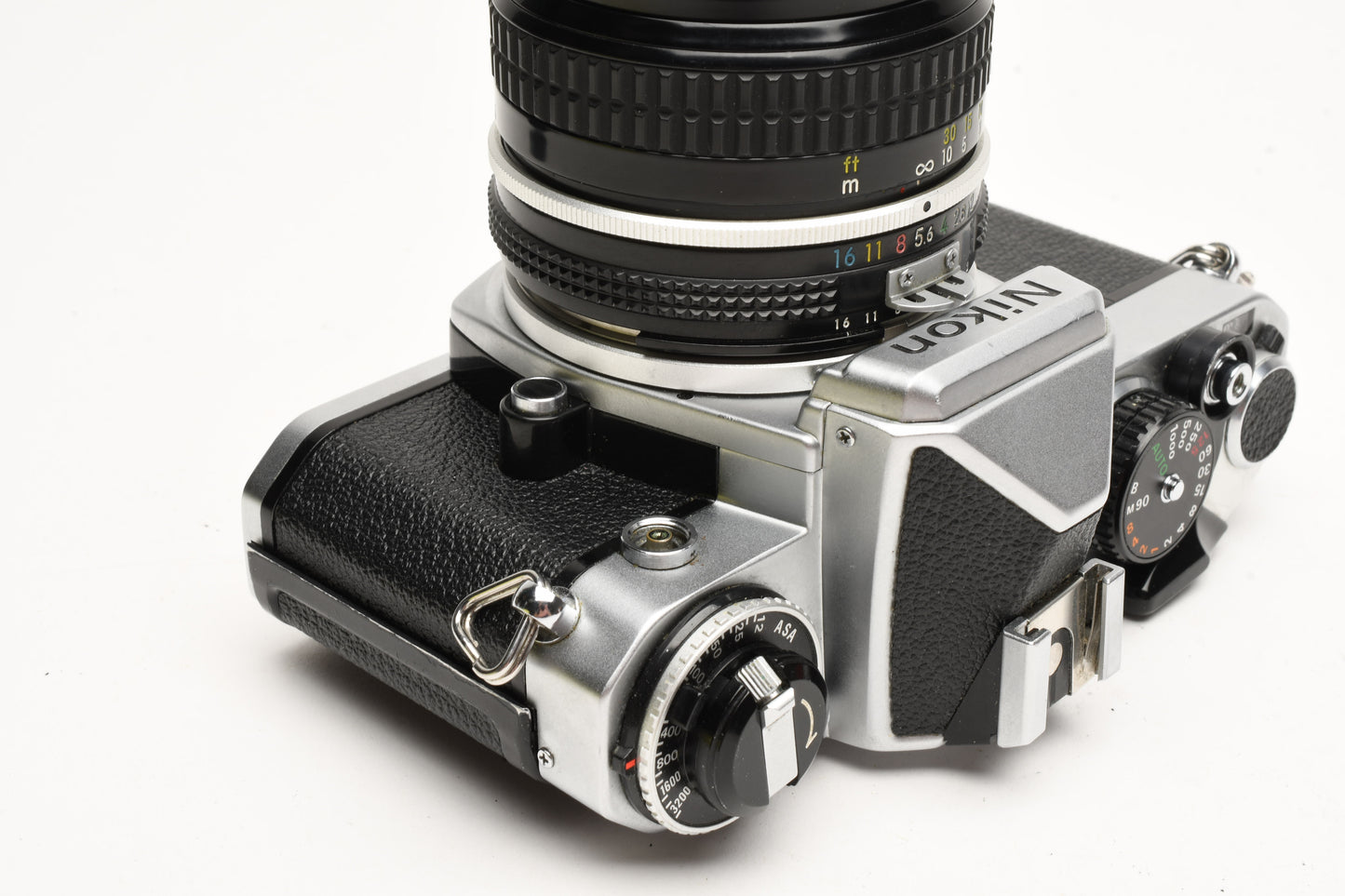 Nikon FE 35mm SLR w/50mm f/2, Strap, New Seals! Great! Very clean