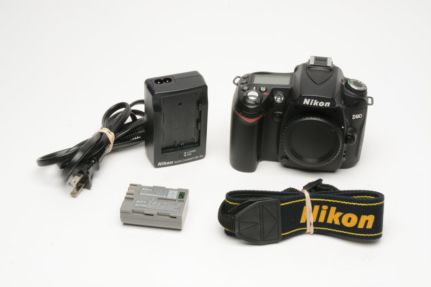 Nikon D90 DSLR body, batt, charger, strap, Only 9552 Acts, very clean, tested