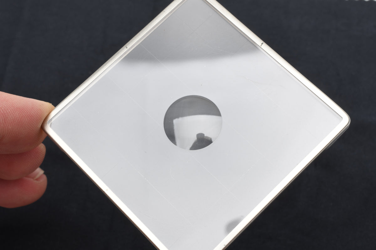 Hasselblad Grid Focusing Screen 42250 in jewel case/Box, Clean