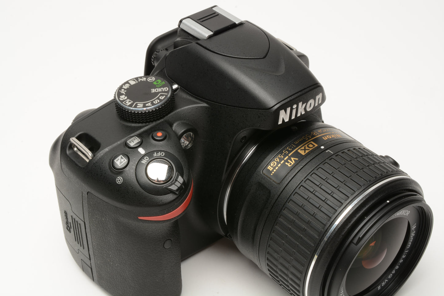 Nikon D3200 DSLR w/18-55mm f3.5-5.6 GII, batt+charger Only 2242 Acts!