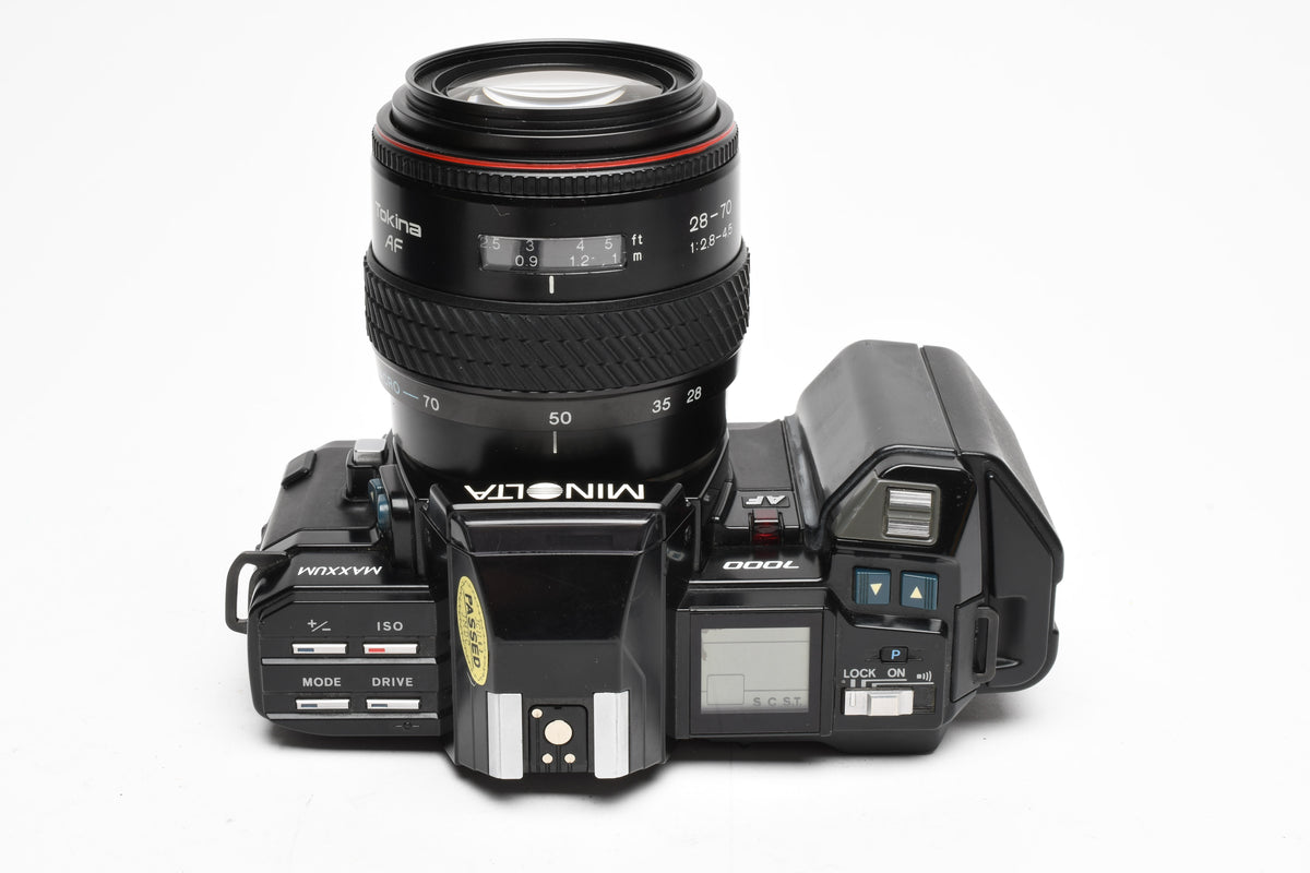 Minolta Maxxum 7000 35mm SLR w/Tokina 28-70mm Zoom, Case, Tested