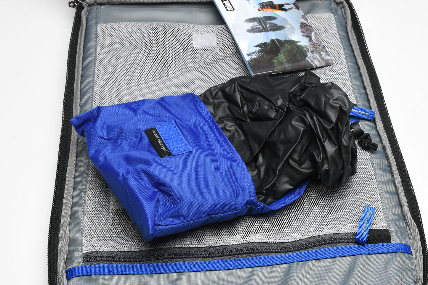 ThinkTank Airporter Advantage XT rolling camera case, Great, Light use
