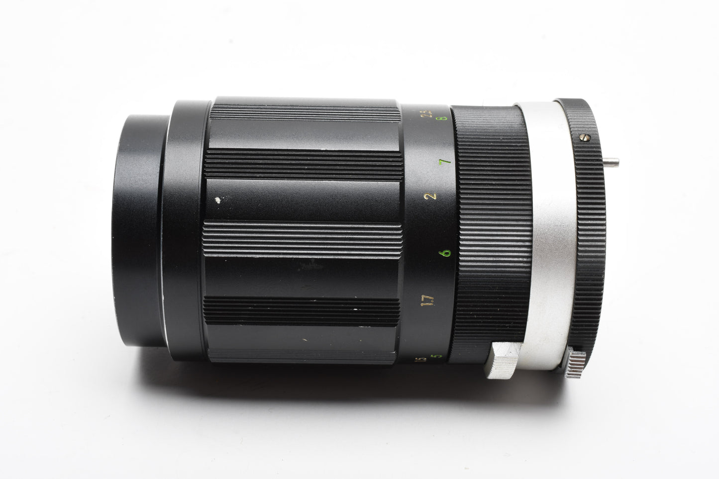 Soligor Miranda 13.cm f2.8 Telephoto Manual Focus Lens Miranda Mount w/Caps
