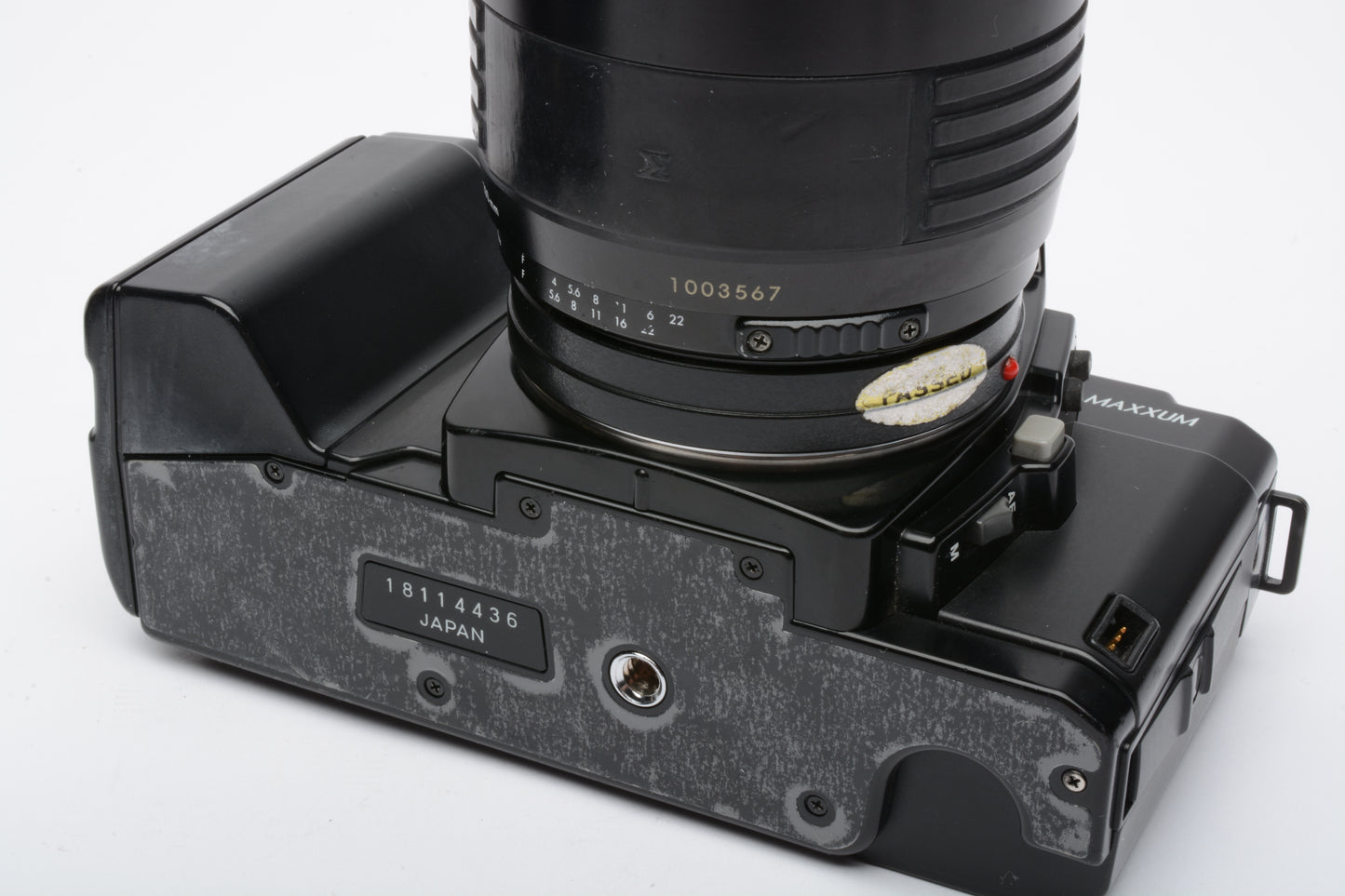 Minolta Maxxum 5000 35mm SLR w/Sigma 60-200mm zoom, tested