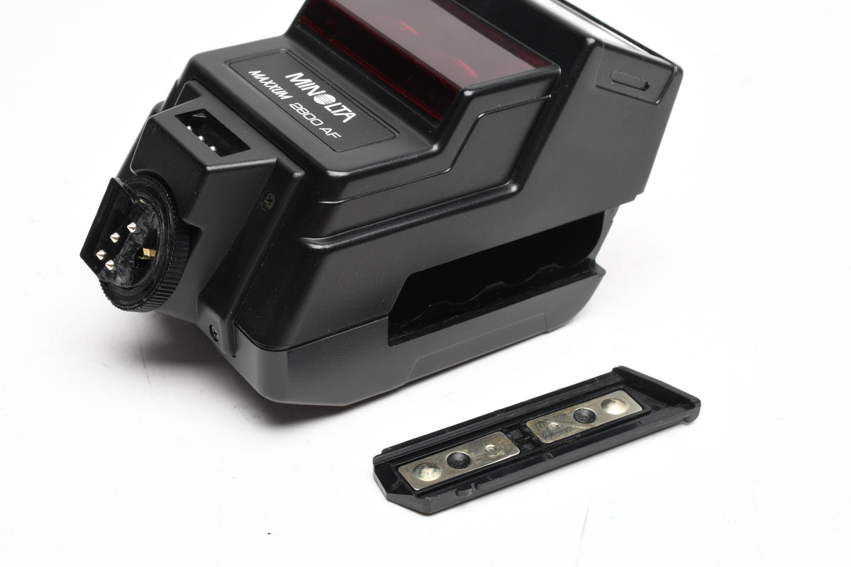 Minolta Maxxum AF 2800AF flash, case, diffuser, manual, tested, *Read
