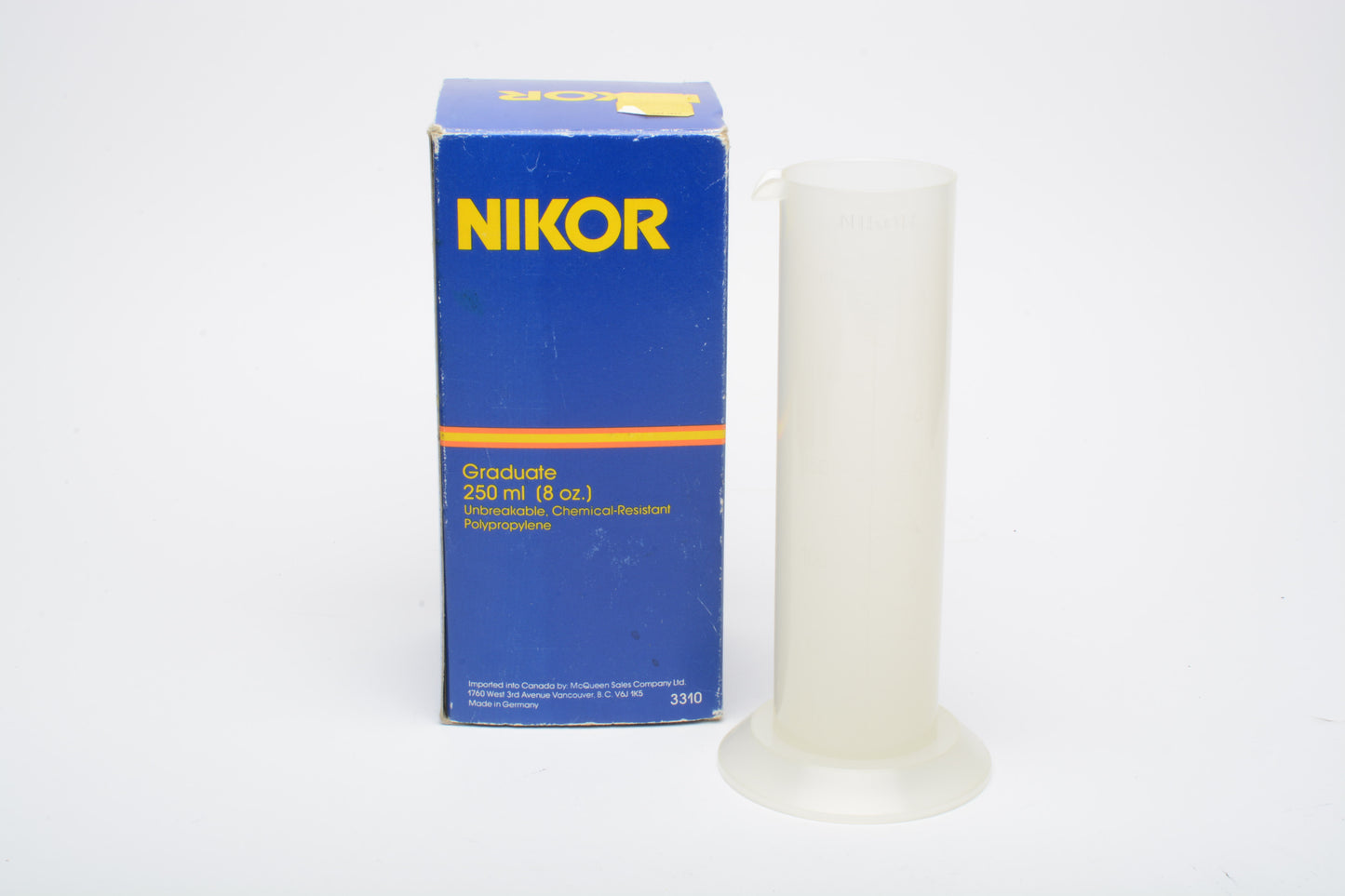 Nikor 250ml darkroom graduate (New)