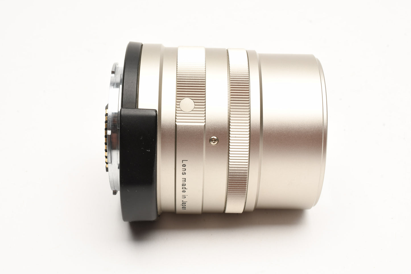 Contax Zeiss Sonnar T* 90mm f2.8 lens, boxed, Mint-, caps, Great