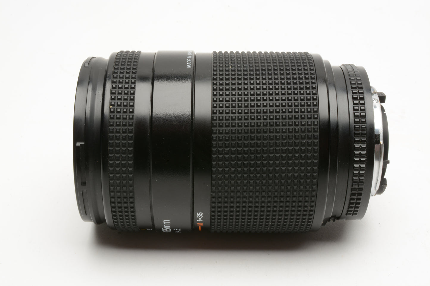 Nikon AF Nikkor 35-135mm F3.5-4.5 Macro zoom lens, caps, Great range, Nice