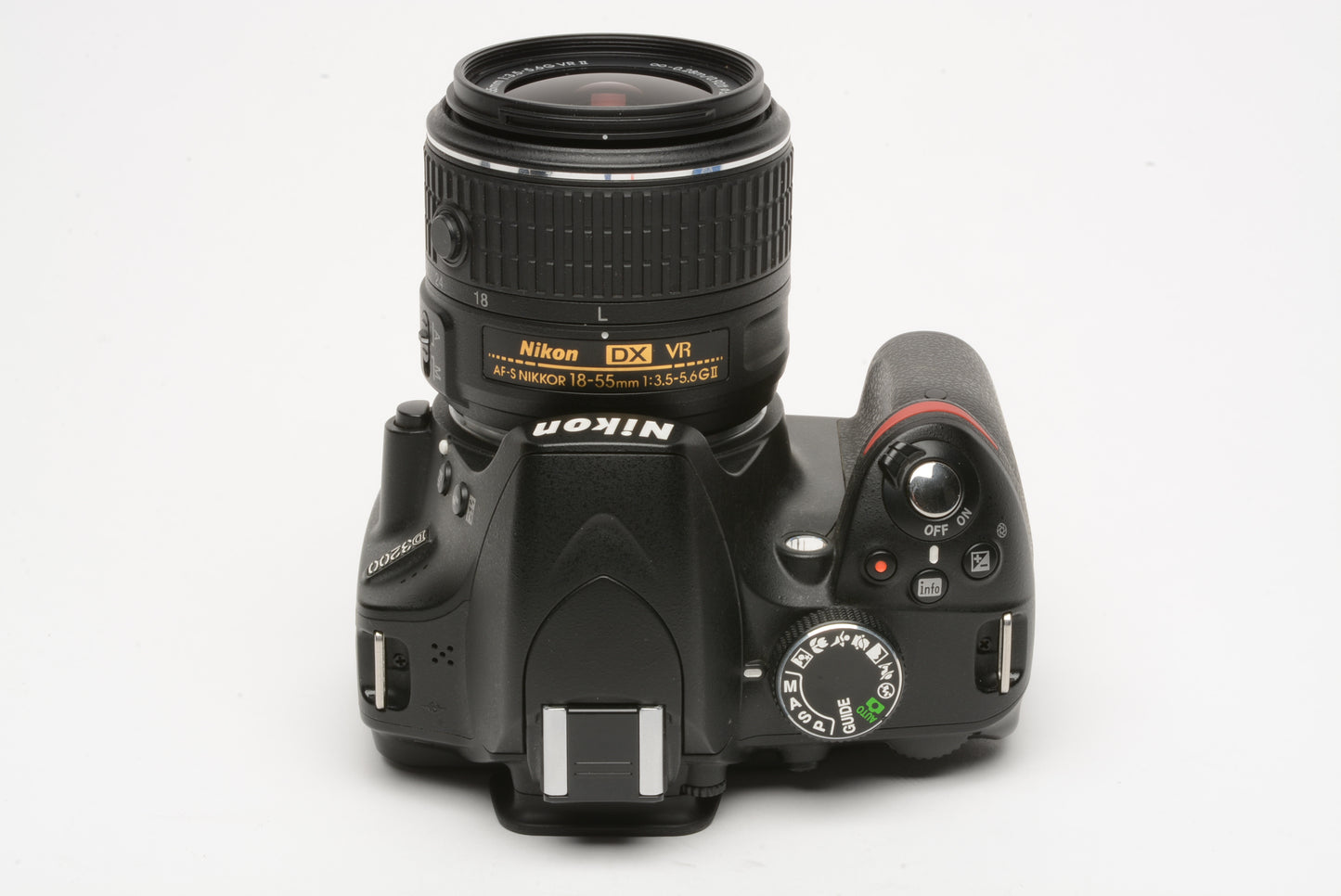 Nikon D3200 DSLR w/18-55mm f3.5-5.6G II VR zoom lens, batt+charger+strap 16K Acts