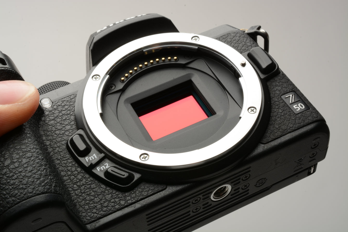 Nikon Z50 Mirrorless Body, Nikon battery, dual charger, strap, 17k acts