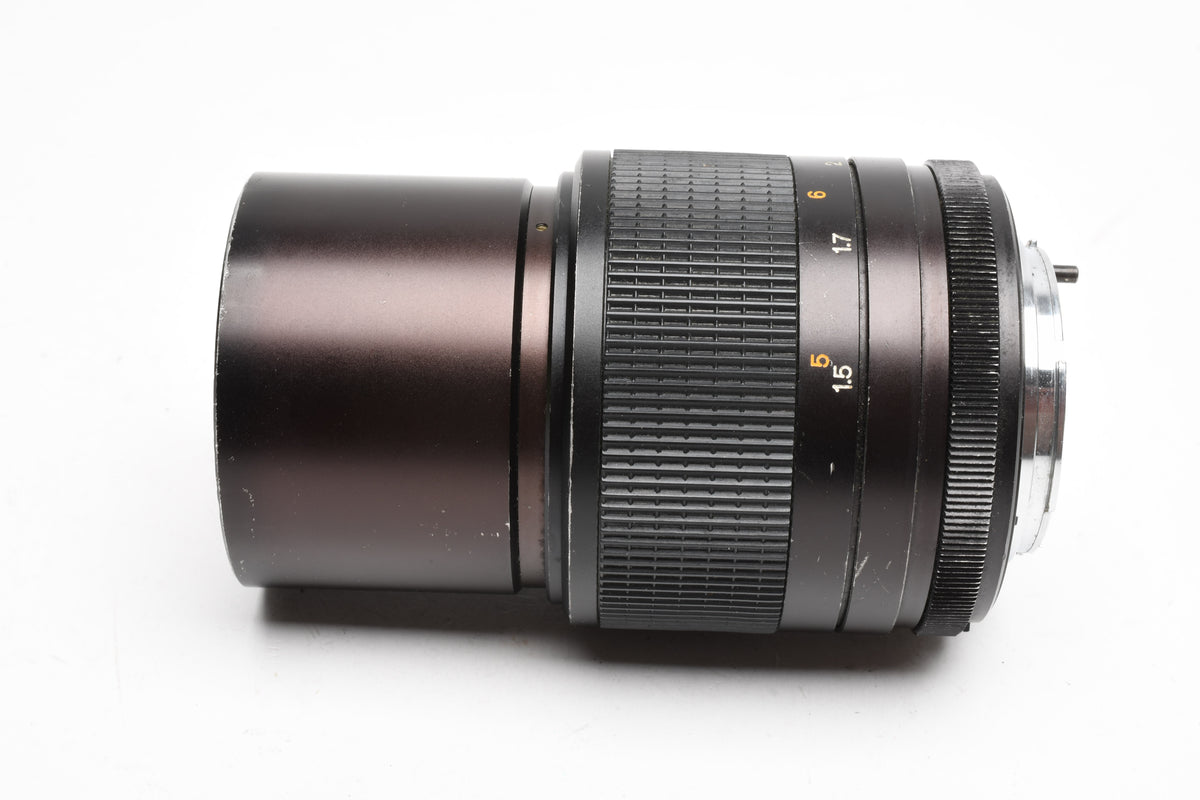 Minolta MC 135mm F2.8 Celtic Portrait Lens, Clean & Sharp + Caps