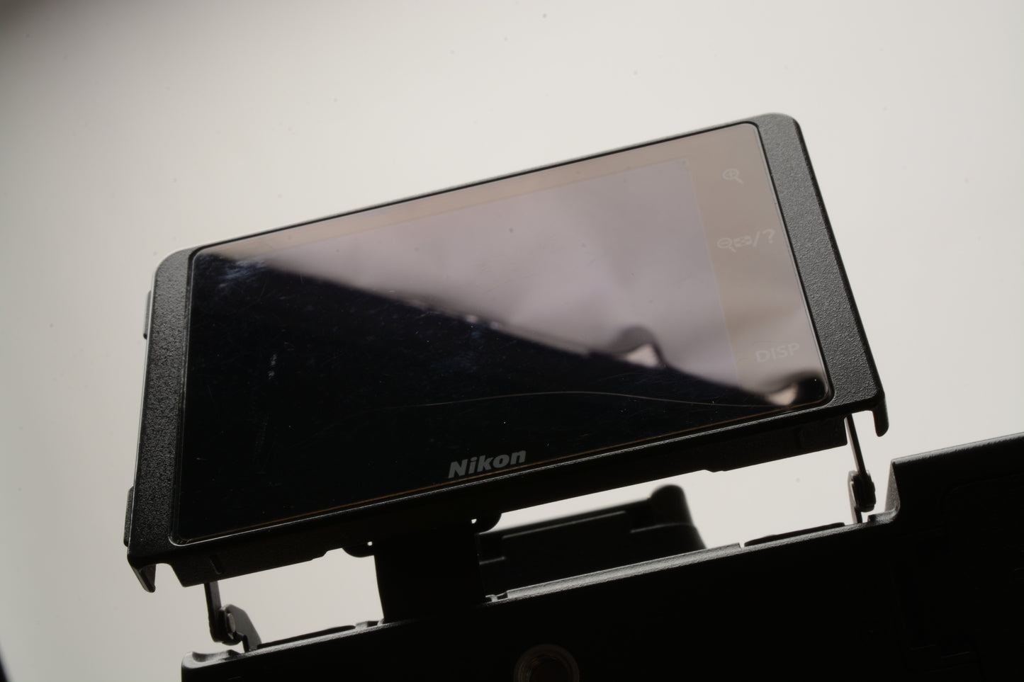 Nikon Z50 Mirrorless Body, Nikon battery, dual charger, strap, 17k acts
