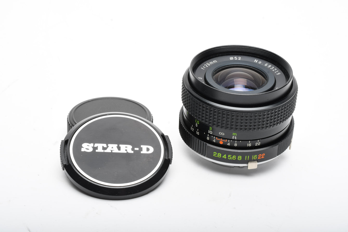 Star-D MC 28mm f2.8 wide lens for Minolta MD Mount + Caps
