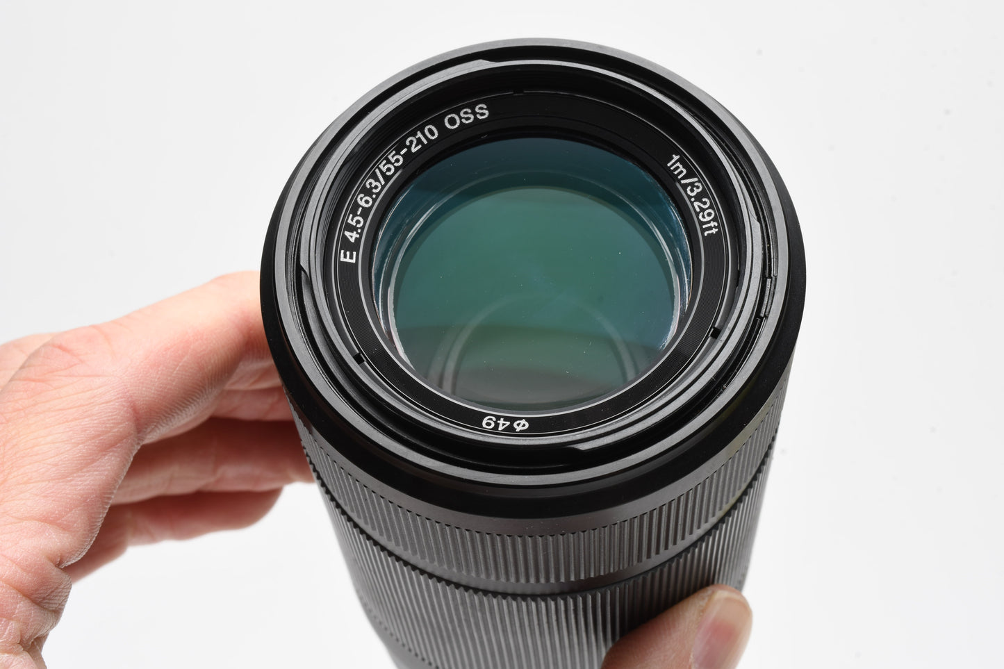 Sony 55-210mm f4.5-6.3 E OSS zoom lens (Black), Hood, UV, Nice!