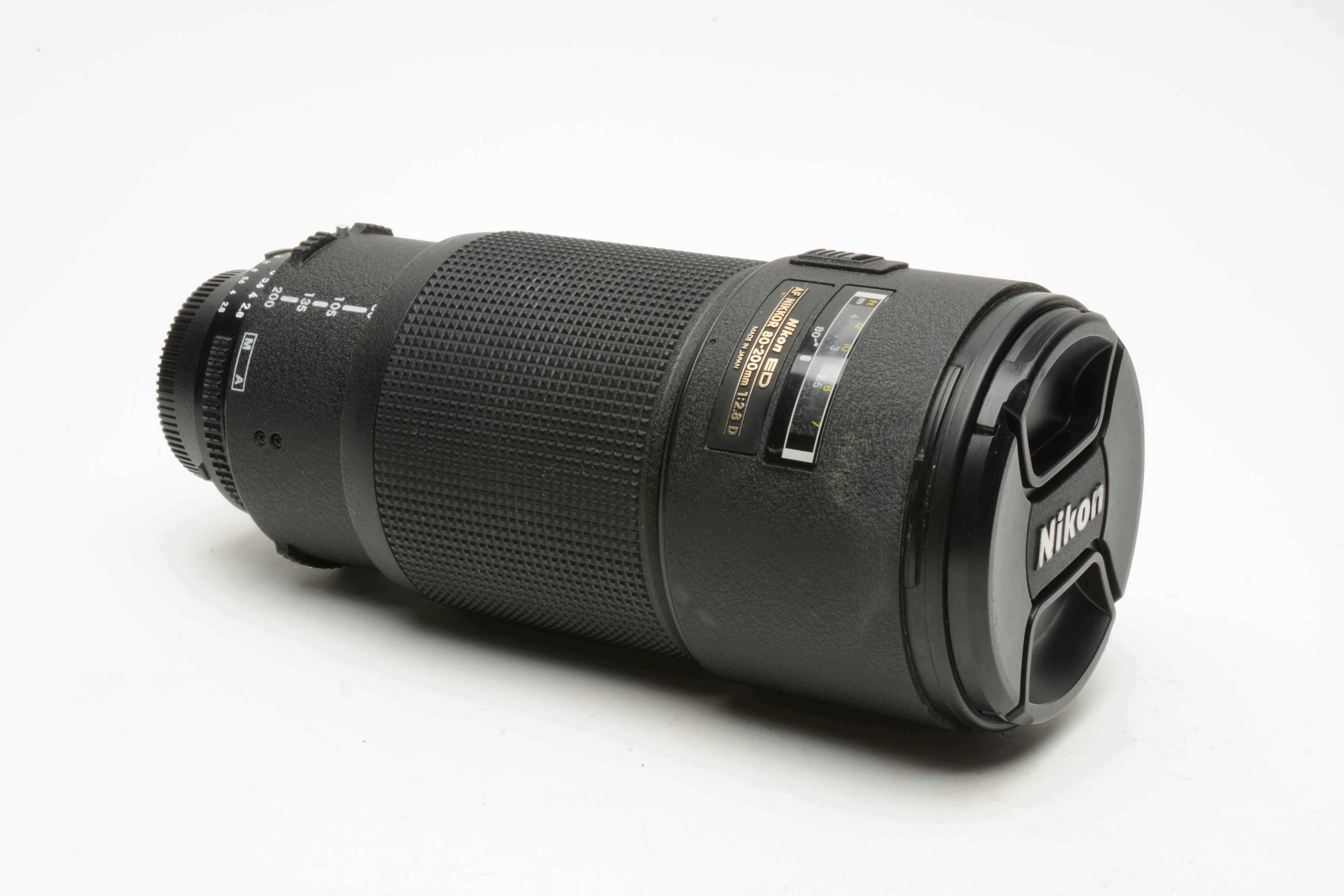 Nikon AF FX NIKKOR 80-200mm f⁄2.8D ED Zoom Lens with Auto Nikon AF