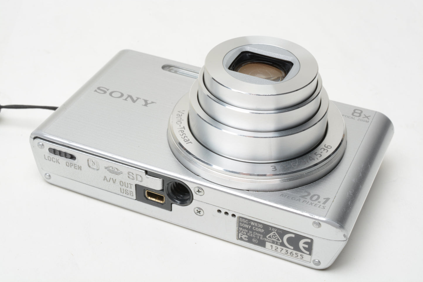 Sony DSC-W830 20.1MP Digital Point&Shoot w/batt, charger, Tested, Great!