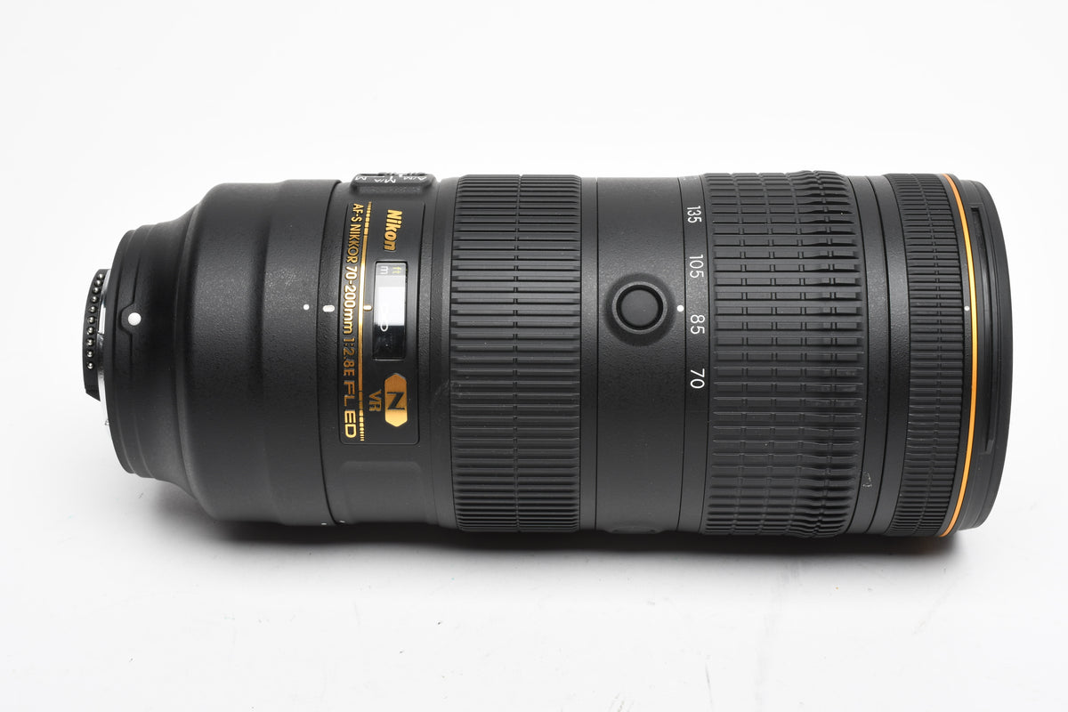 Nikon AF-S Nikkor 70-200mm F2.8E FL ED VR N SWM IF, hood+caps+case