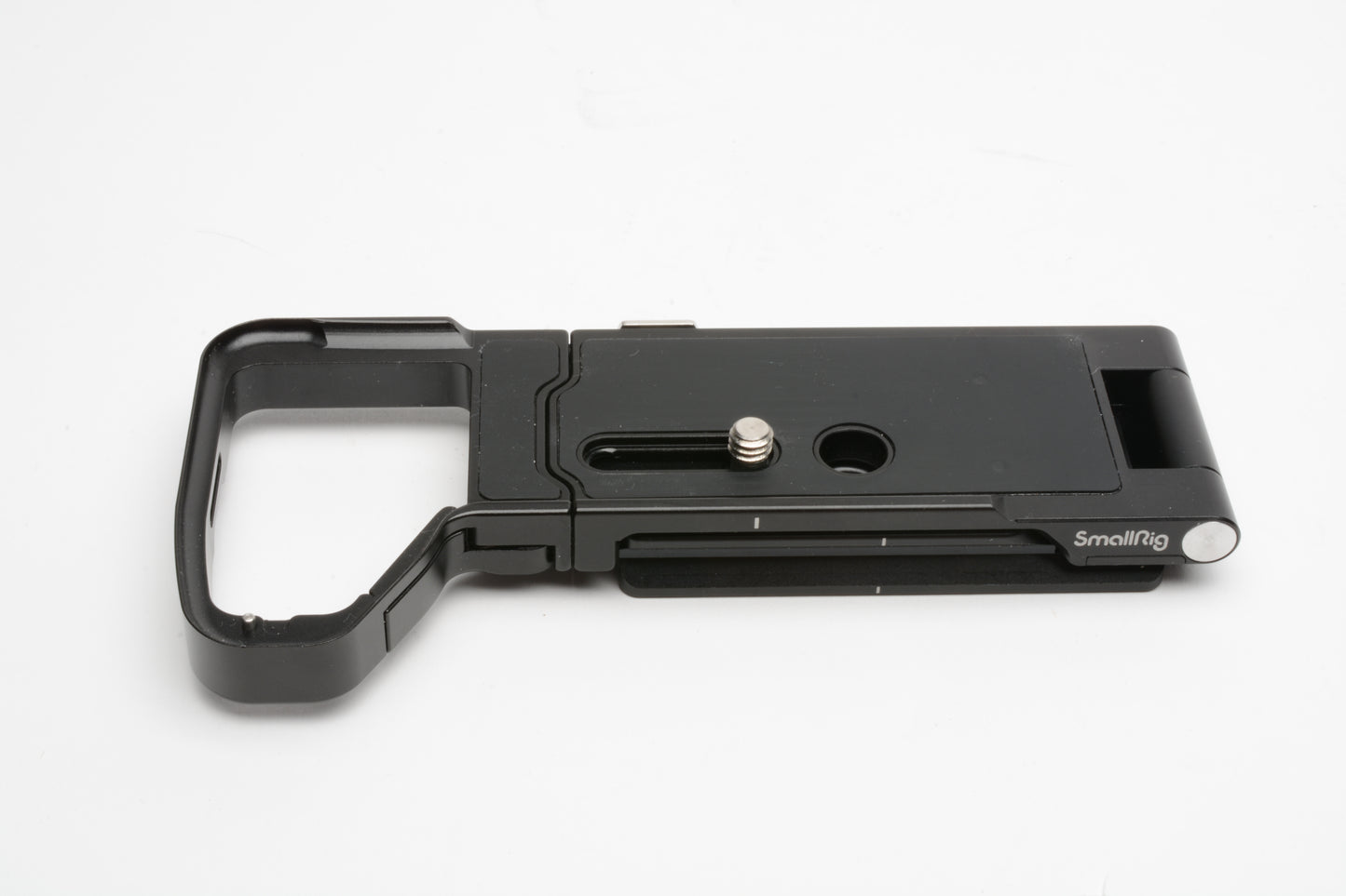 SmallRig Foldable L-Bracket for Sony a7 IV, a7R V & a7S III, MINT