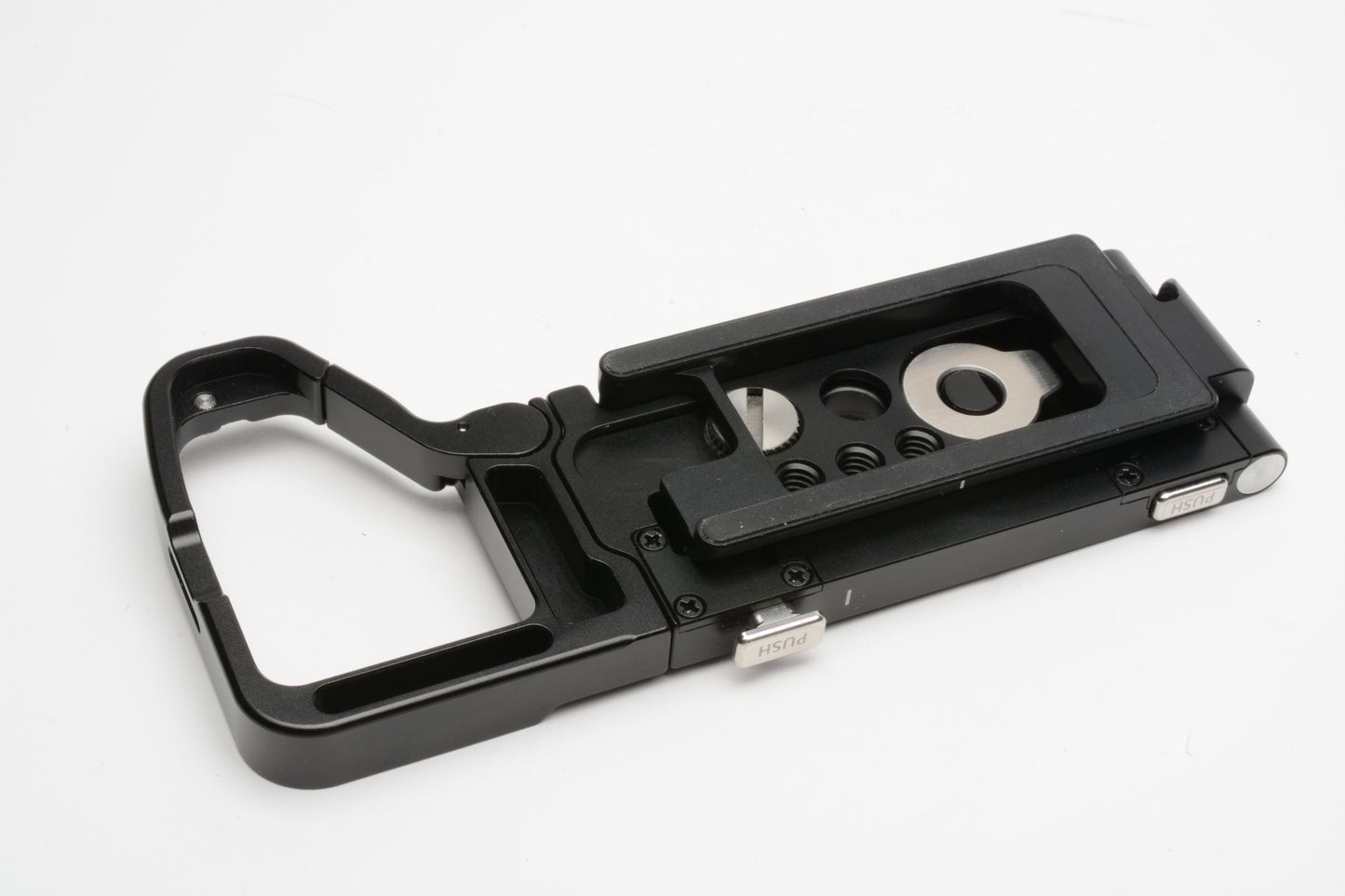 SmallRig Foldable L-Bracket for Sony a7 IV, a7R V & a7S III, MINT