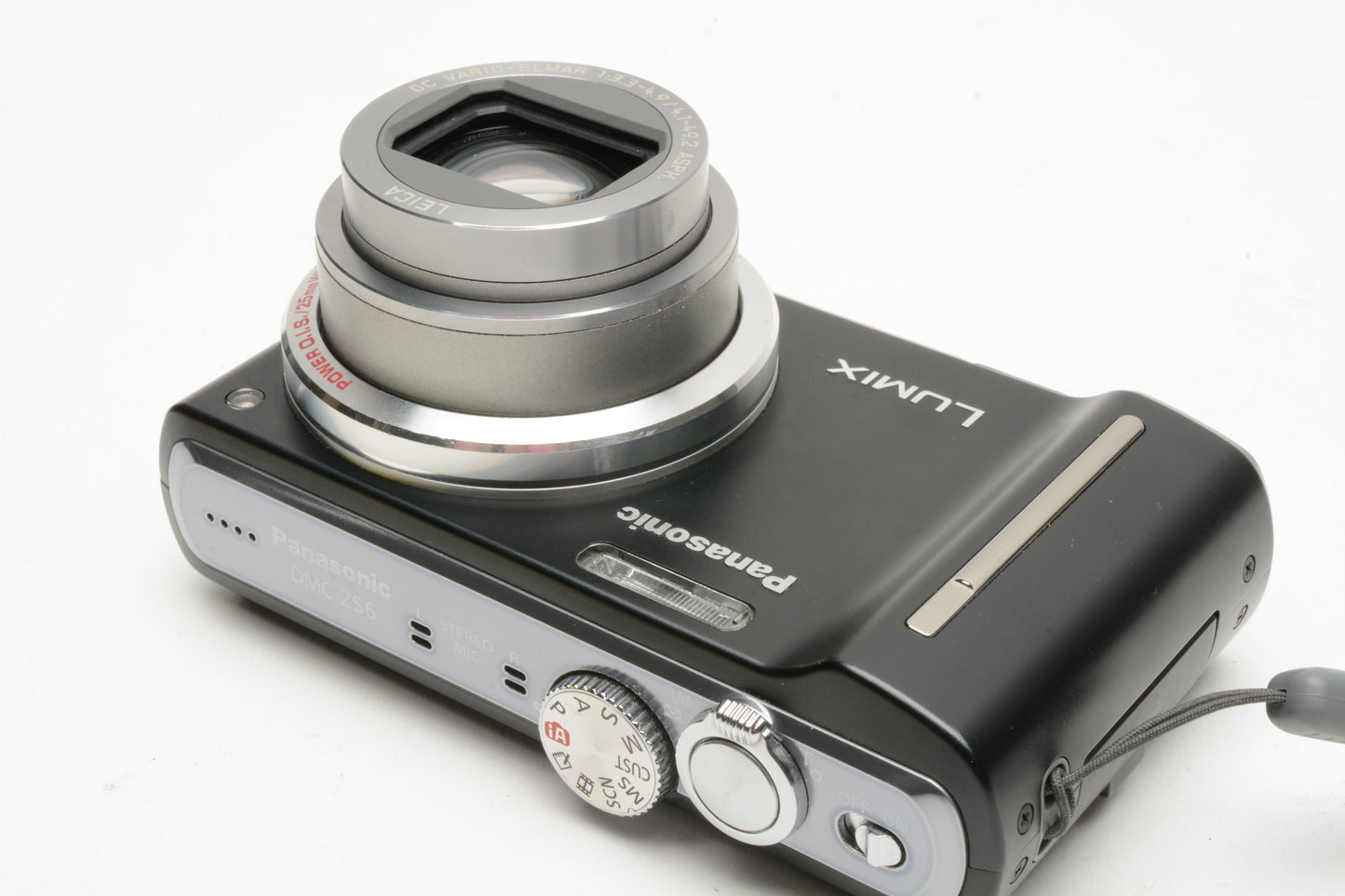 Panasonic Lumix ZS-6 12.1MP Digital Point&Shoot camera, 2batts, charger, case, Great!