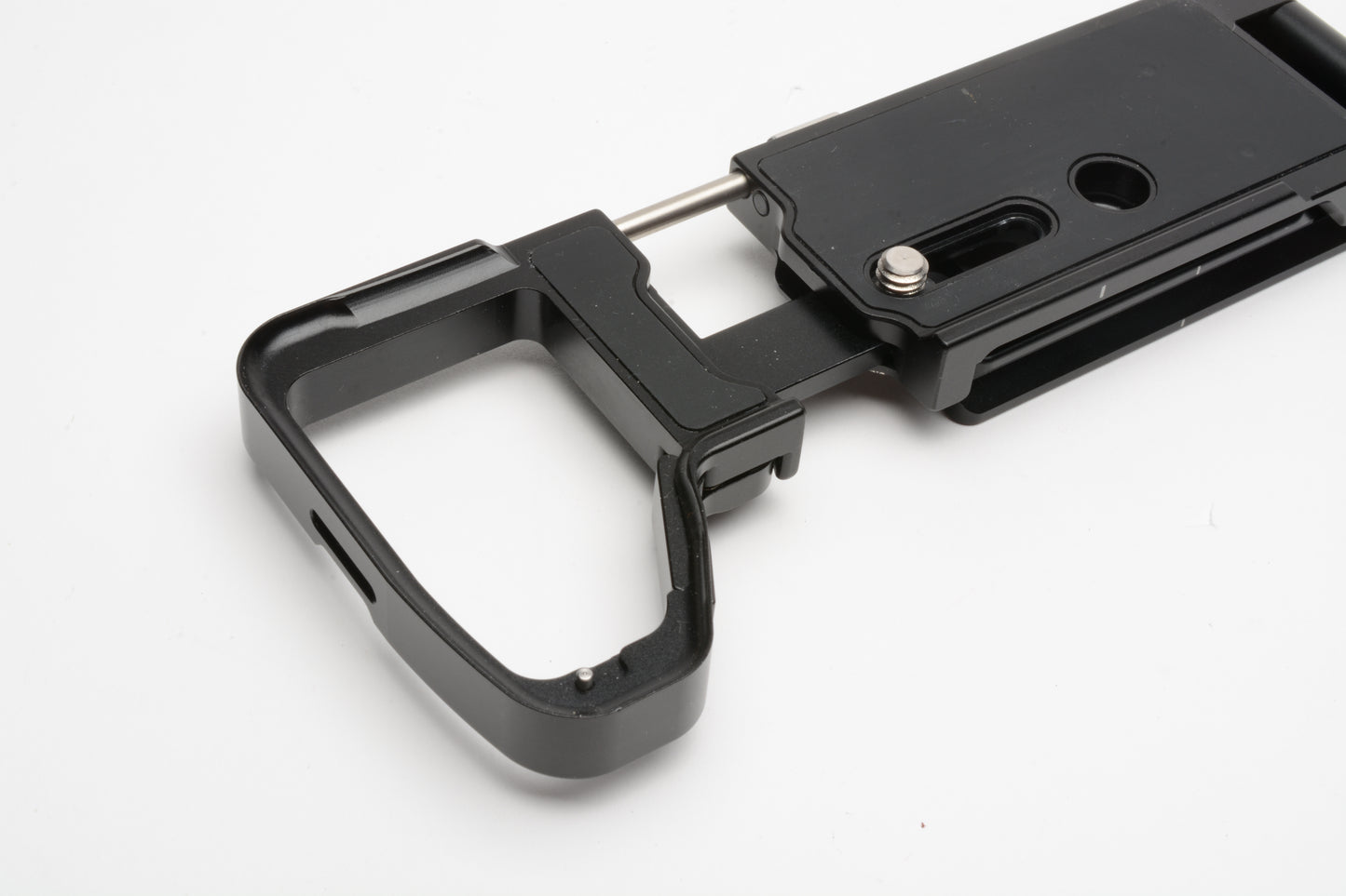 SmallRig Foldable L-Bracket for Sony a7 IV, a7R V & a7S III, MINT