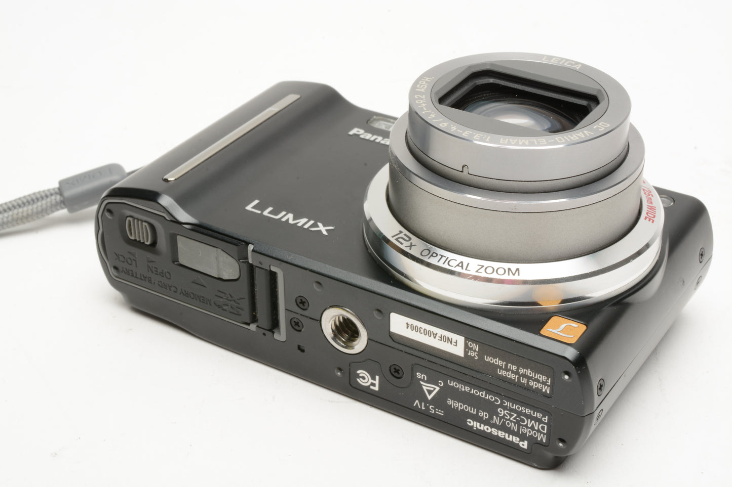 Panasonic Lumix ZS-6 12.1MP Digital Point&Shoot camera, 2batts, charger, case, Great!