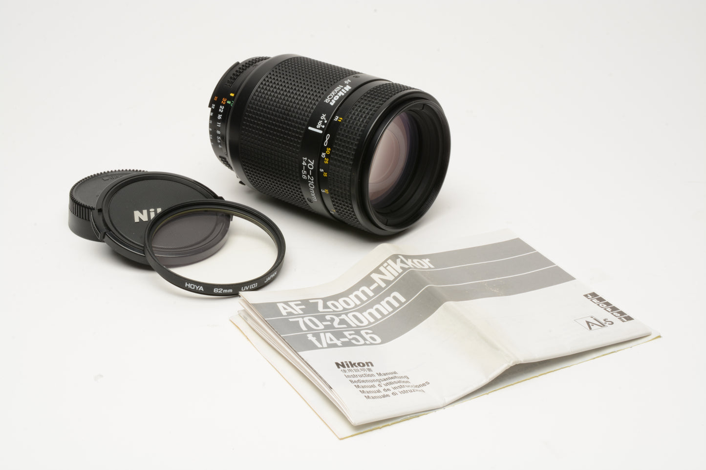 Nikon AF 70-210mm F4-5.6 zoom, very clean, UV + Manual + caps