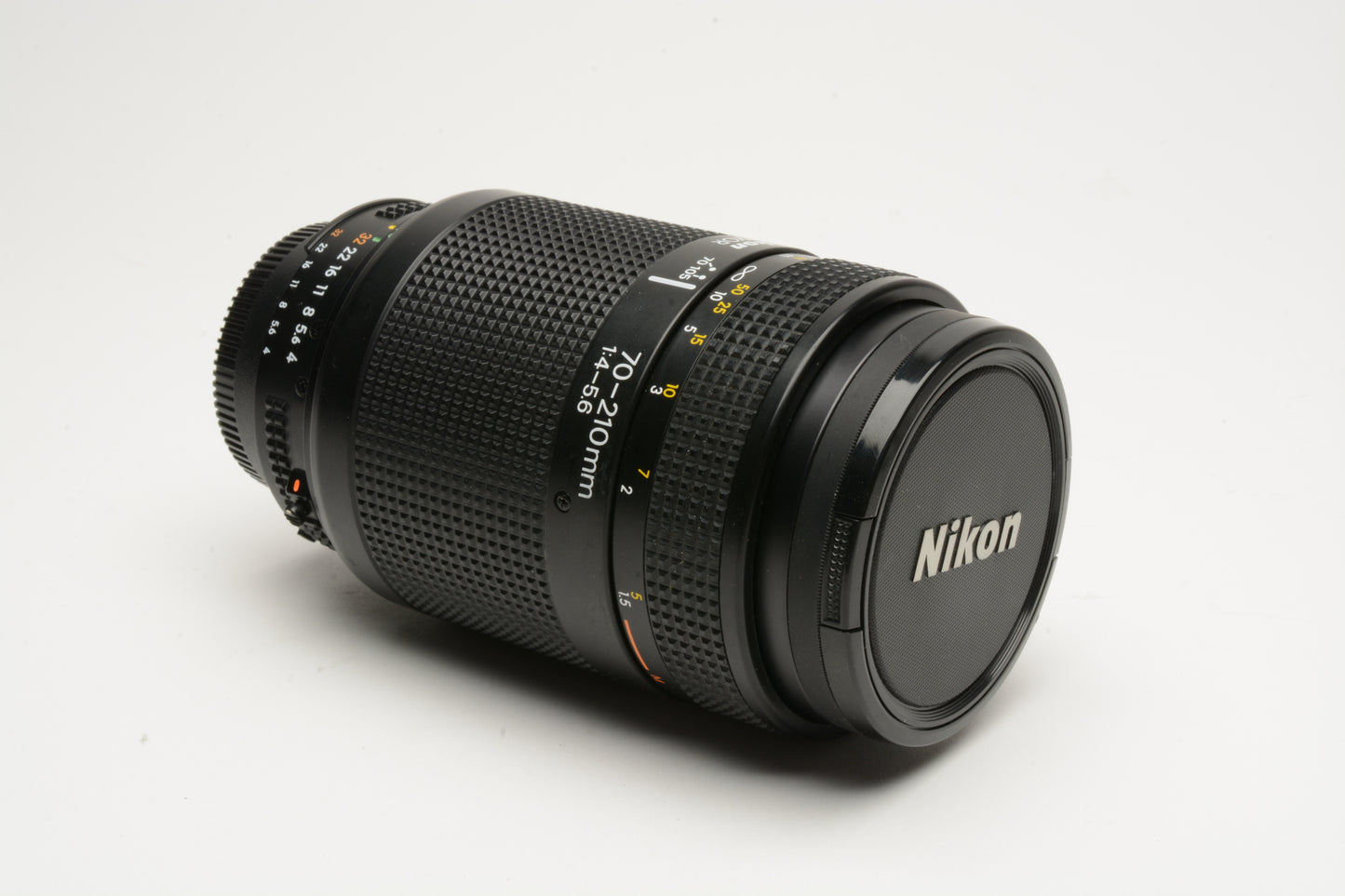 Nikon AF 70-210mm F4-5.6 zoom, very clean, UV + Manual + caps