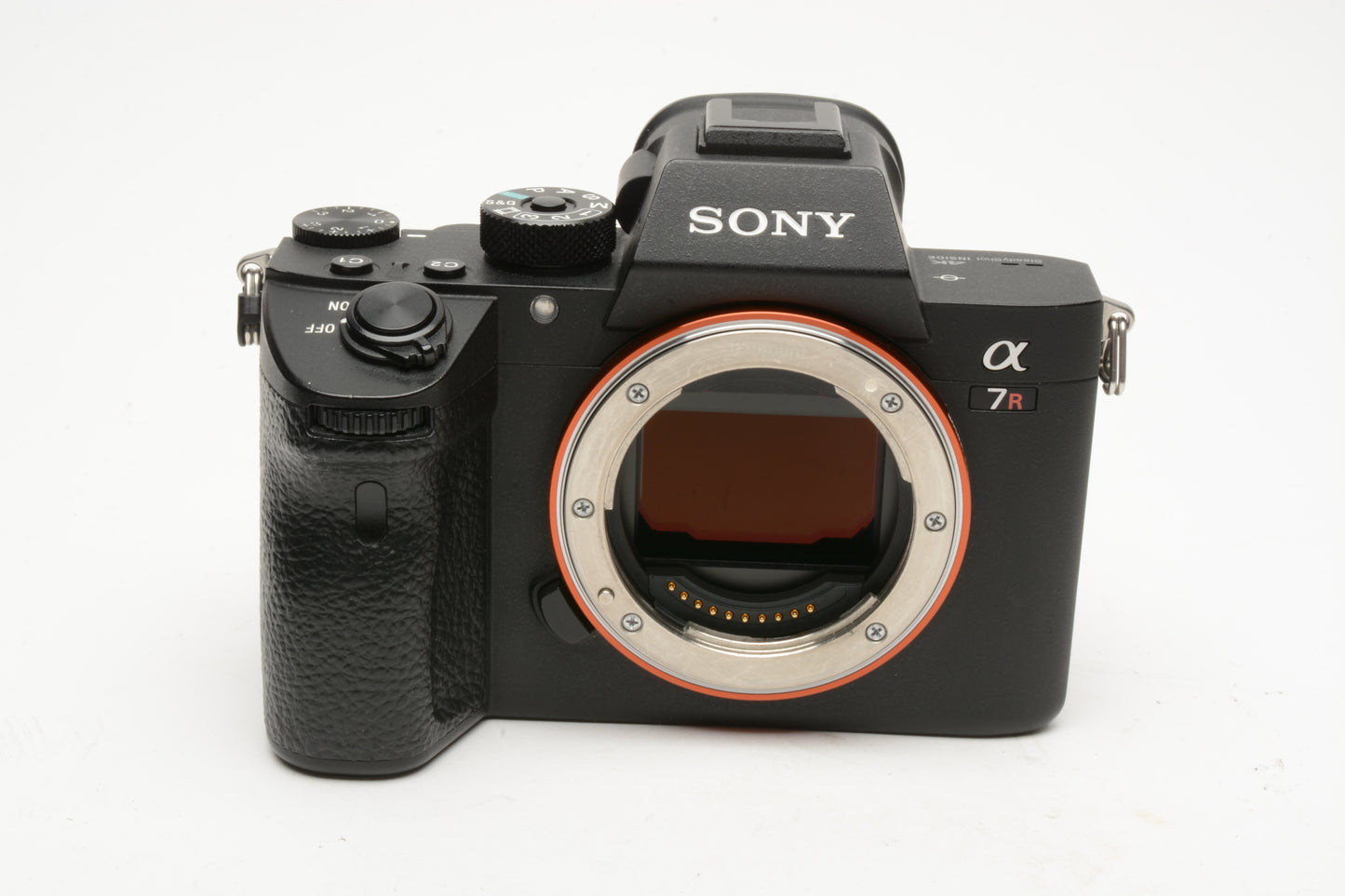 Sony A7R III Mirrorless Body, 16K Acts, Cracked screen, still great
