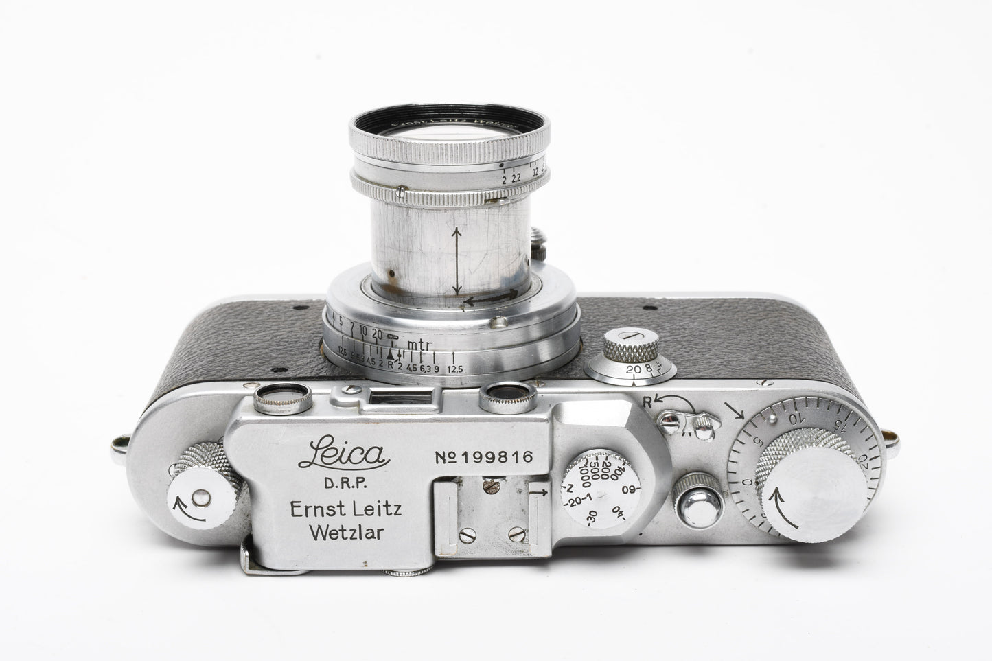Leica IIIa w/Summar 5cm f2, Case, Cap tested, great condition