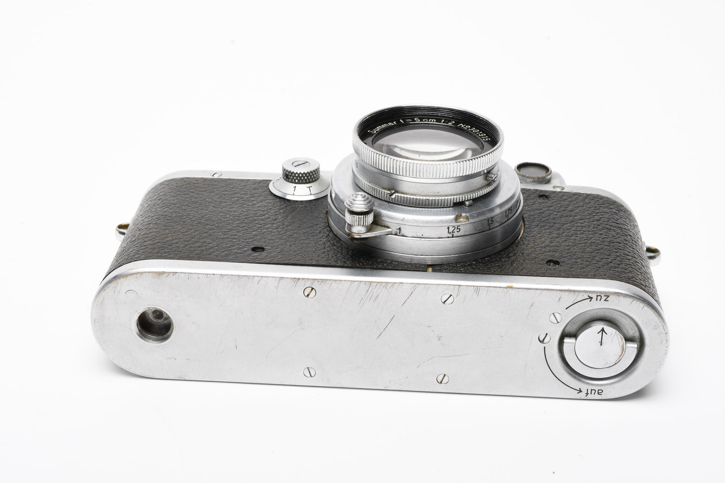Leica IIIa w/Summar 5cm f2, Case, Cap tested, great condition