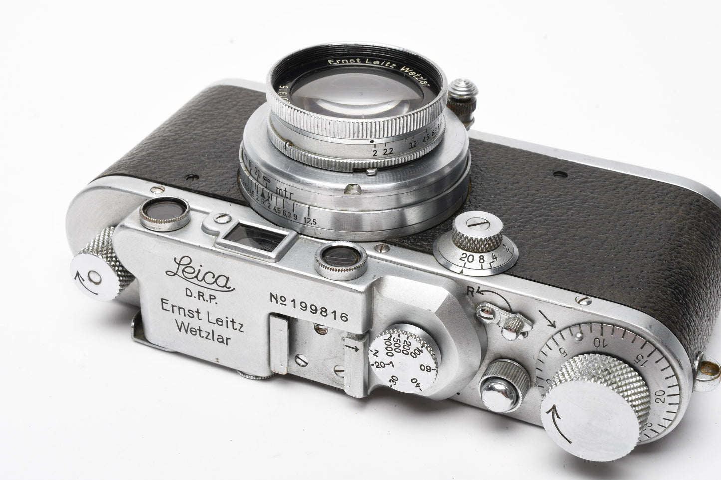 Leica IIIa w/Summar 5cm f2, Case, Cap tested, great condition